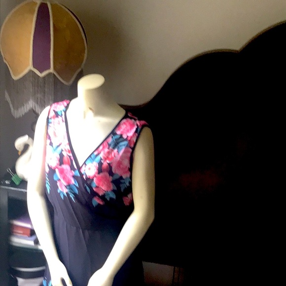 Rosegal  floral print wrapped dress size 4X - Picture 10 of 14